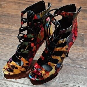 Colorful Floral Glossy Heels